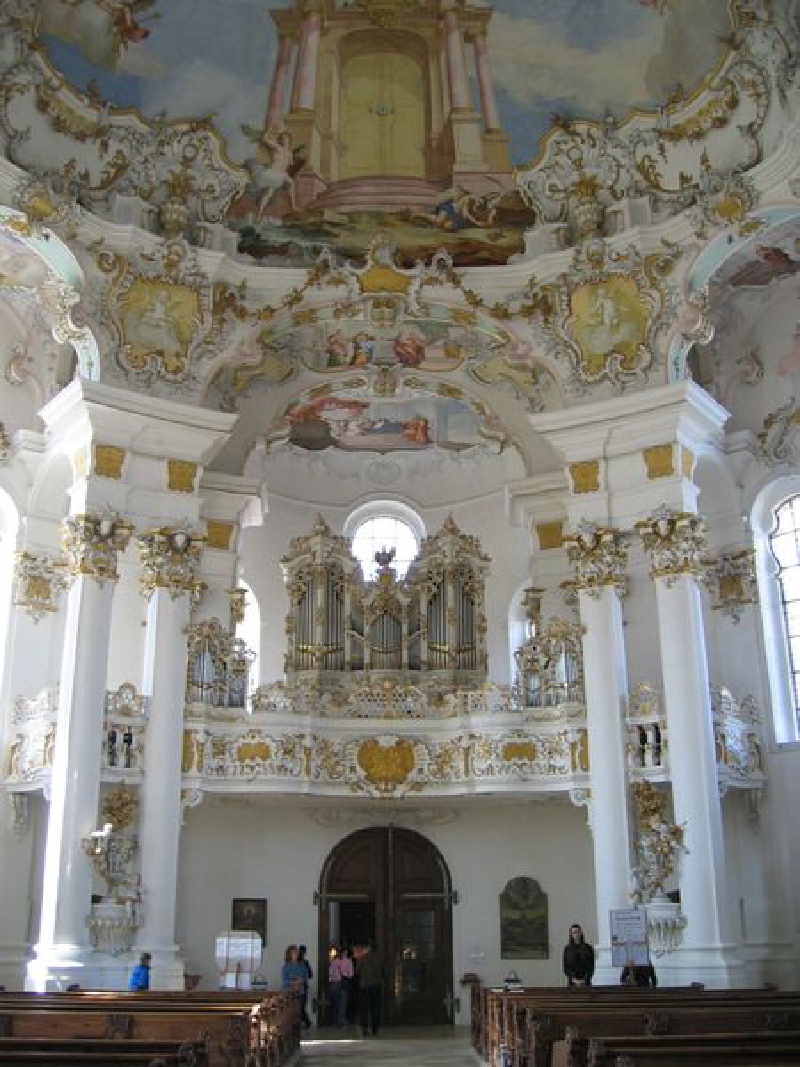 2007/04(April-May-Germany-Italy-Scotland)/09(Church of Wies-Bavaria)/800x600_2007-04-28-02-Church-Entrance.jpg